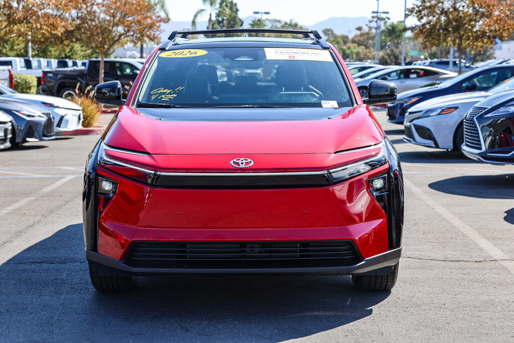 Certified 2026 Toyota bZ FWD image 21