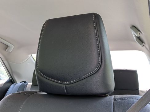 Used 2014 Toyota Corolla S FWD image 6
