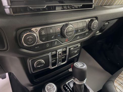 New 2026 Jeep Wrangler Unlimited Sport AWD/4WD image 13