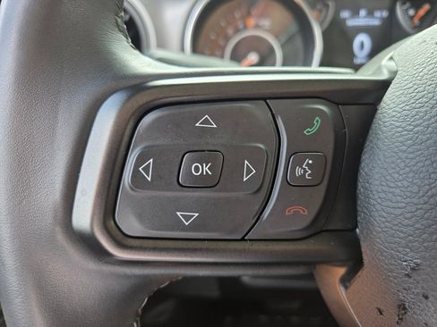 Used 2022 Jeep Wrangler Sport AWD/4WD image 17