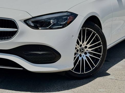 Used 2024 Mercedes-Benz C 300 Sedan image 3
