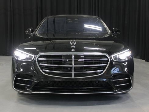Used 2022 Mercedes-Benz S 580 4MATIC Sedan image 10