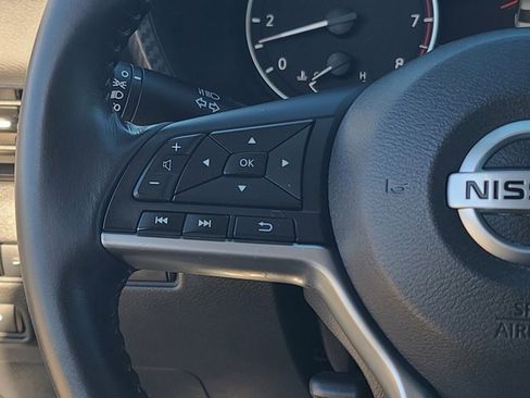 Used 2020 Nissan Sentra SV image 21