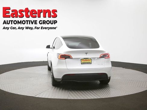 Used 2020 Tesla Model Y Long Range image 33