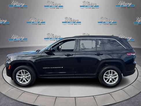 Used 2024 Jeep Grand Cherokee Laredo X image 6