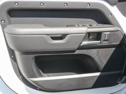 New 2025 Land Rover Defender 130 V8 image 18
