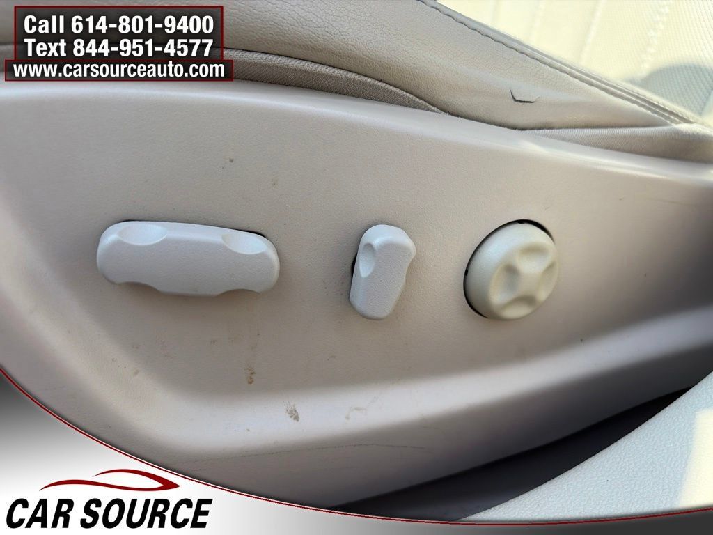 Used 2009 Buick Lucerne CXL w/ Driver Confidence Package FWD image 14