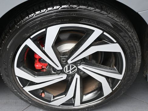 Used 2024 Volkswagen Jetta GLI Autobahn image 42