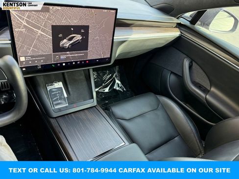 Used 2023 Tesla Model S image 24
