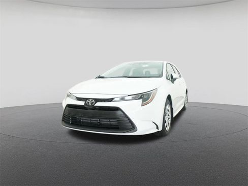 New 2026 Toyota Corolla LE image 32