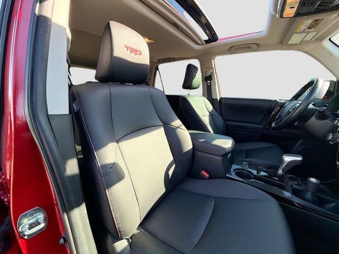 Used 2023 Toyota 4Runner TRD Off-Road Premium w/ Moonroof Package AWD/4WD image 29