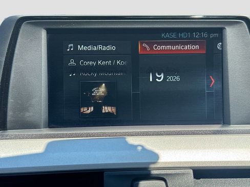 Used 2018 BMW 320i Sedan RWD image 19