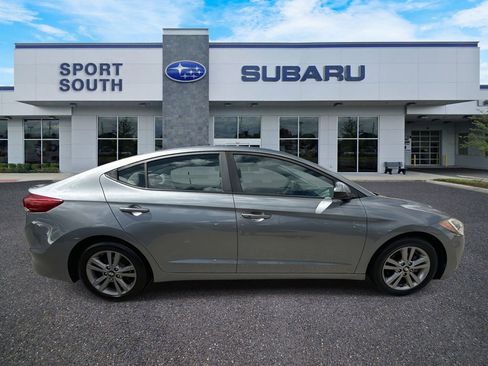 Used 2018 Hyundai Elantra Value Edition image 2