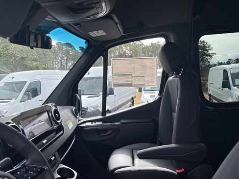 New 2026 Mercedes-Benz Sprinter 2500 image 48