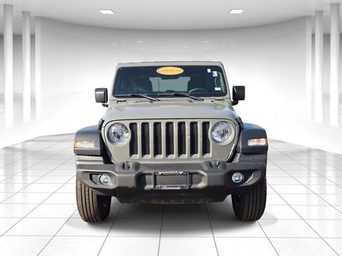 Used 2022 Jeep Wrangler Sport S image 8
