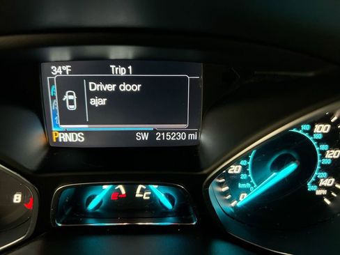 Used 2014 Ford Escape SE w/ Equipment Group 201A image 13