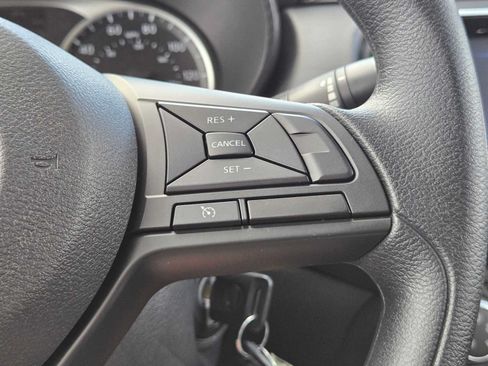Used 2025 Nissan Versa S w/ Trunk Package FWD image 30