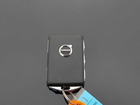 Used 2024 Volvo S60 B5 Core image 33