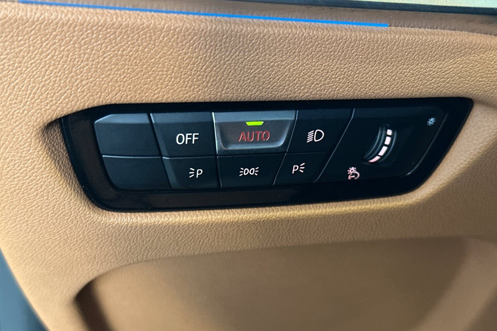 Used 2024 BMW i4 eDrive40 w/ Premium Package RWD image 36