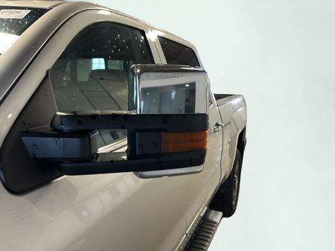 Used 2015 Chevrolet Silverado 2500 LTZ AWD/4WD image 7