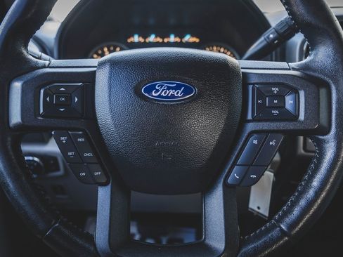 Used 2018 Ford F150 XLT w/ Equipment Group 301A Mid image 10