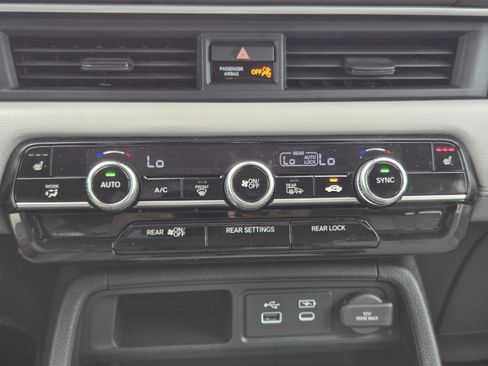 Certified 2024 Honda Pilot EX-L image 15