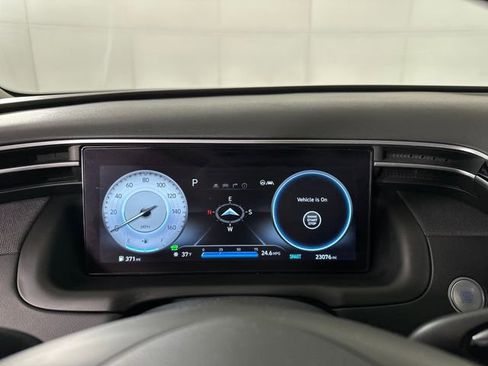 Used 2024 Hyundai Tucson Limited image 17