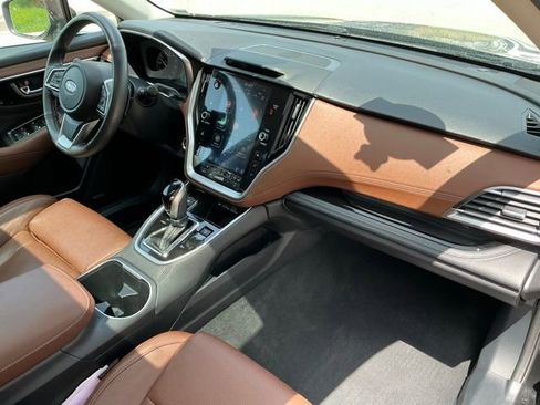 Certified 2024 Subaru Outback Touring AWD/4WD image 18