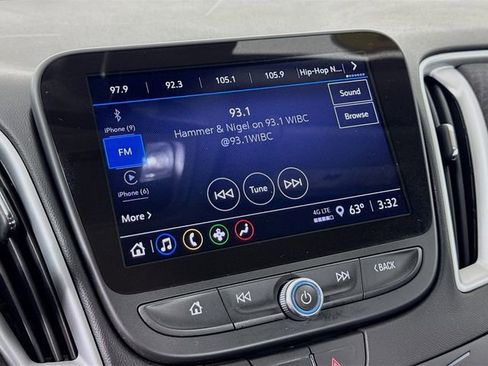 Used 2023 Chevrolet Malibu LT image 14