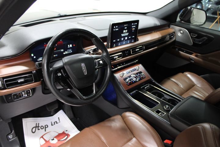 Used 2022 Lincoln Aviator Reserve w/ Equipment Group 201A AWD/4WD image 48