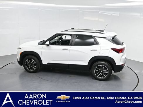 New 2025 Chevrolet TrailBlazer LT w/ Convenience Package AWD/4WD image 58