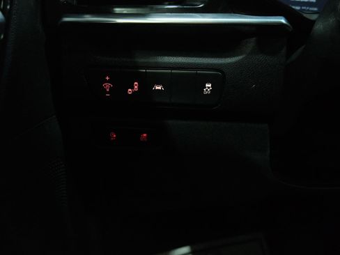 Used 2022 Kia Niro EX w/ Cold Weather Package image 33