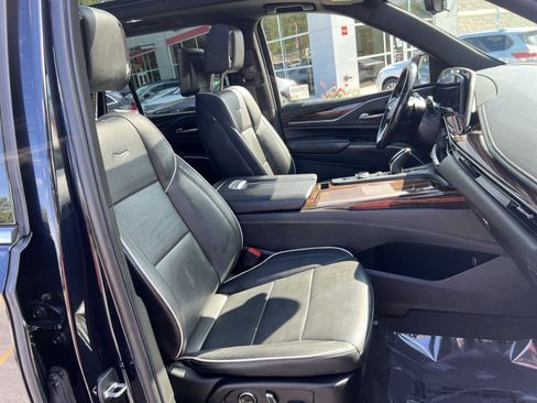 Used 2023 Cadillac Escalade Premium Luxury w/ LPO, Floor Liner Package AWD/4WD image 27