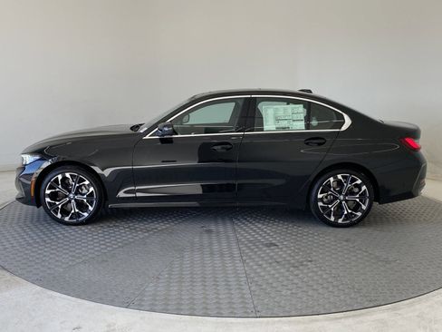 Used 2025 BMW 330i xDrive Sedan w/ Premium Package image 2