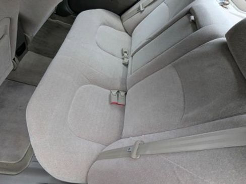 Used 2005 Hyundai Sonata GL FWD image 18