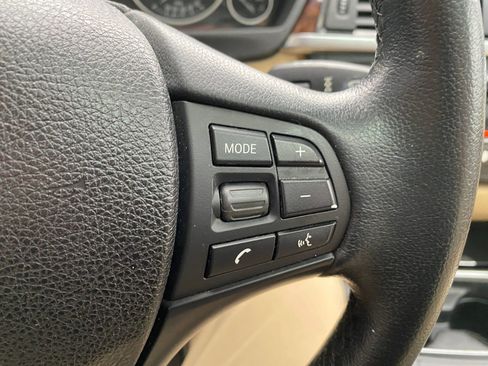 Used 2014 BMW 320i Sedan RWD image 15