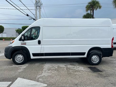 Used 2021 RAM ProMaster 2500 image 5