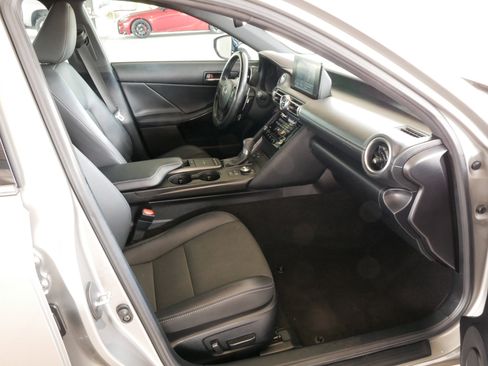 Certified 2021 Lexus IS 300 w/ Comfort Package image 10