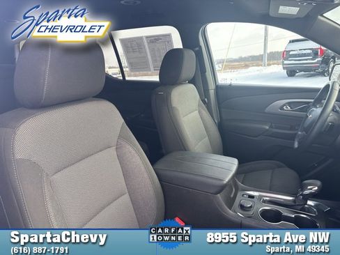 Used 2023 Chevrolet Traverse LT w/ LPO, Floor Liner Package image 24