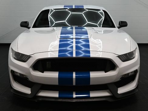 Used 2016 Ford Mustang Shelby GT350 w/ Technology Package RWD image 7