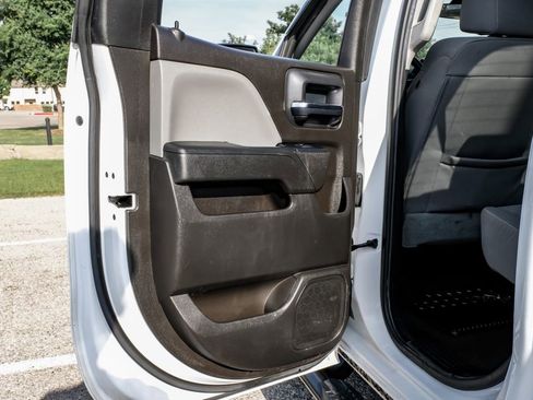Used 2016 Chevrolet Silverado 1500 Custom w/ Custom Convenience Package RWD image 38