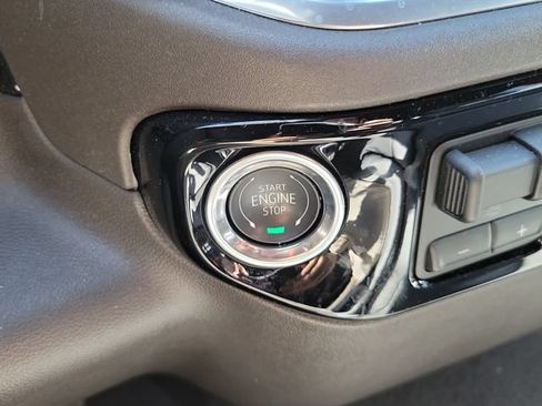 Used 2026 Chevrolet Silverado 1500 LT w/ All Star Edition Plus AWD/4WD image 30