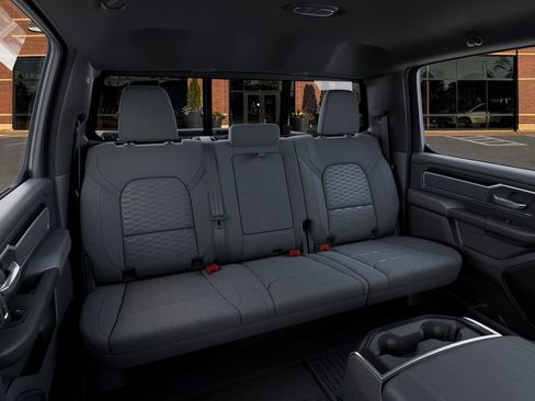 New 2026 RAM 1500 4x4 Crew Cab image 15