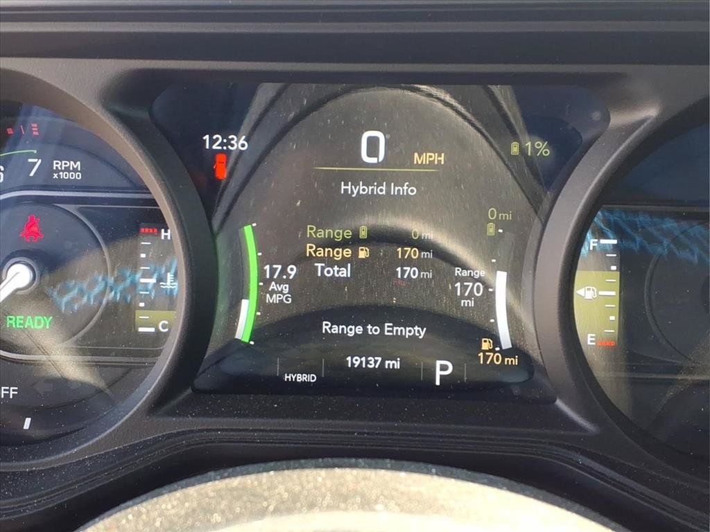Used 2024 Jeep Wrangler Unlimited Rubicon 4xe w/ Technology Group AWD/4WD image 16