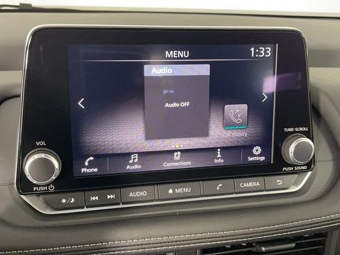 New 2025 Nissan Rogue S image 56