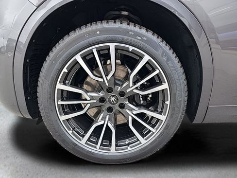 New 2024 Maserati Grecale GT image 14