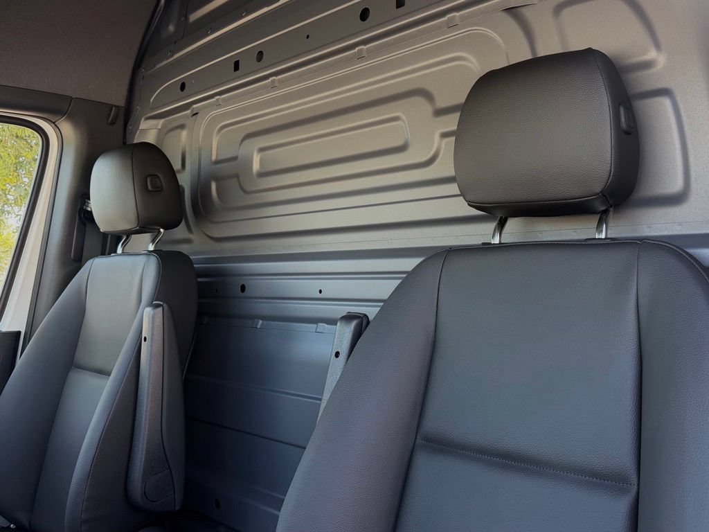 New 2026 Mercedes-Benz Sprinter 2500 image 21