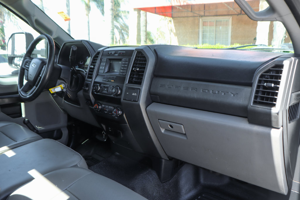 Used 2019 Ford F450 XL w/ XL Value Package RWD image 29
