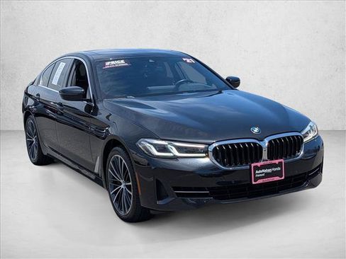 Used 2021 BMW 540i xDrive AWD/4WD image 3