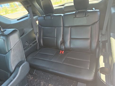 Used 2022 Ford Explorer ST w/ ST Street Pack AWD/4WD image 11